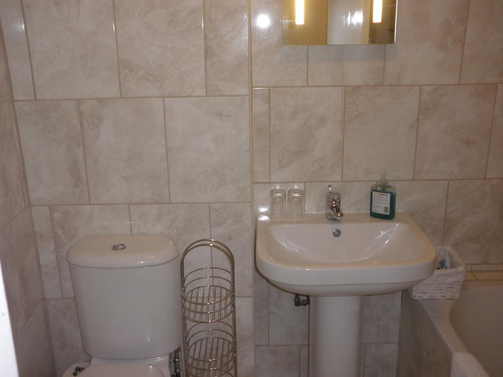 Longfrie Inn Saint Saviour Kamer foto