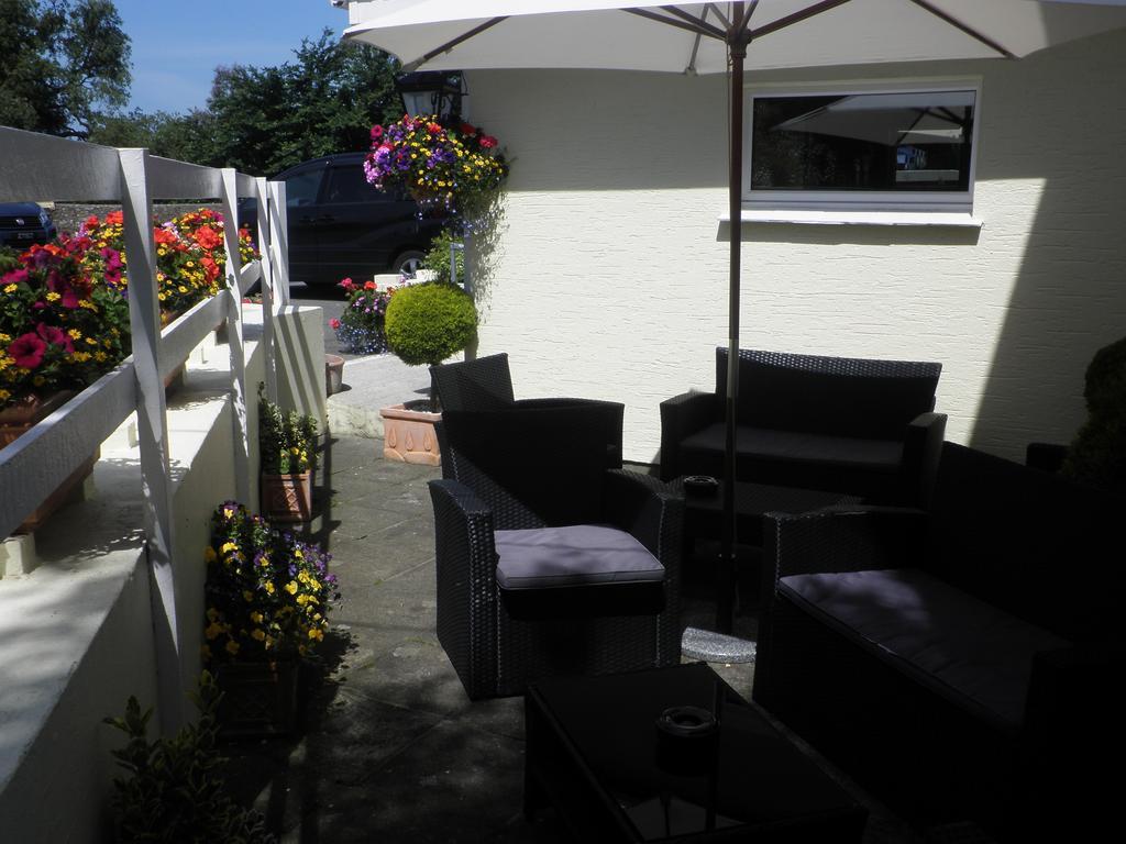 Longfrie Inn Saint Saviour Buitenkant foto